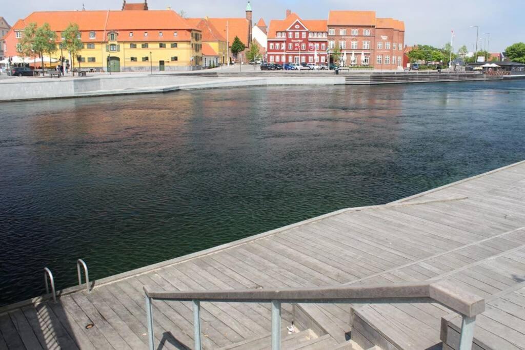 Apartment Penthouselejlighed Med Havneudsigt